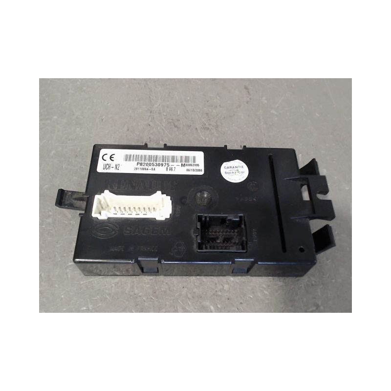 BOITIER GESTION HABITACLE RENAULT TRAFIC