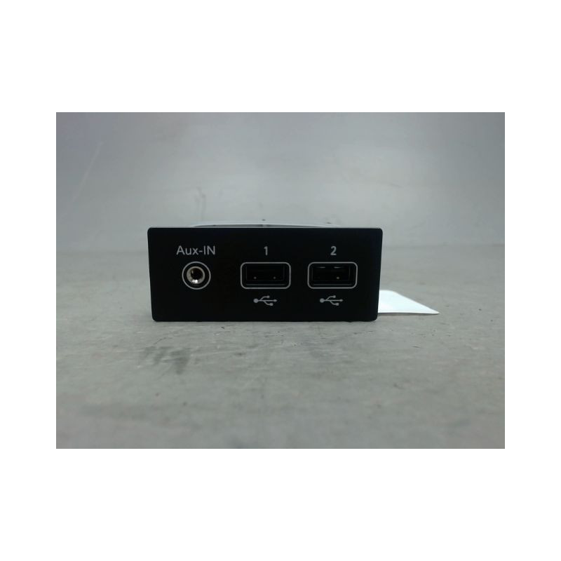 PORT USB/AUX RENAULT CLIO