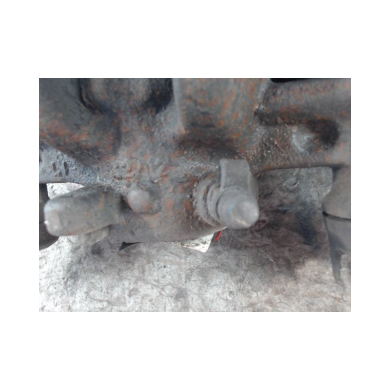 ETRIER DE FREIN ARRIERE GAUCHE MERCEDES VITO FOURGON LONG 2003-