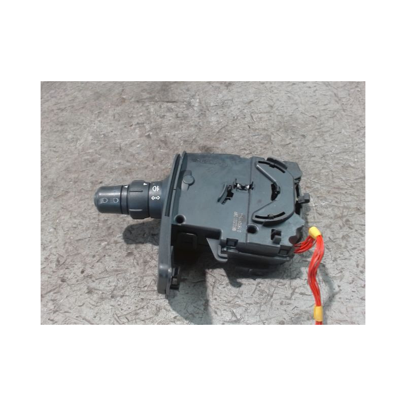 COMMANDE CLIGNOTANT RENAULT MODUS LONGUE 2008-