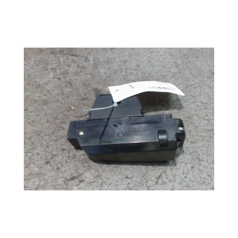 SERRURE HAYON  PEUGEOT 1007