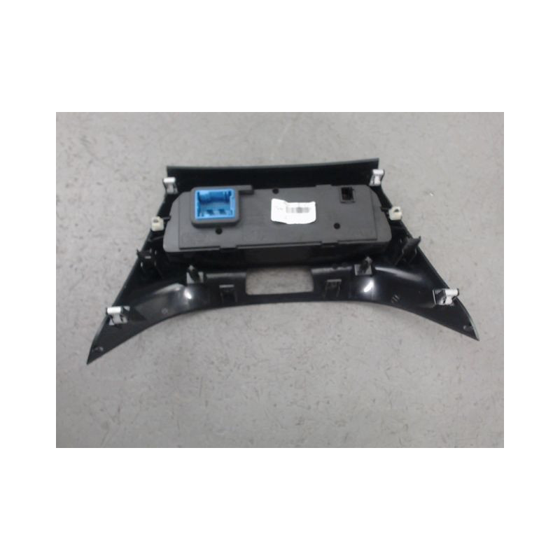 COMMANDE DE CHAUFFAGE PEUGEOT 2008