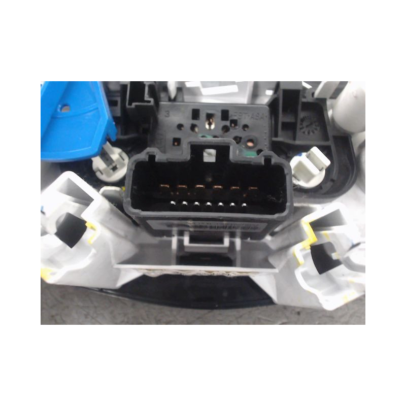COMMANDE DE CHAUFFAGE DACIA DUSTER