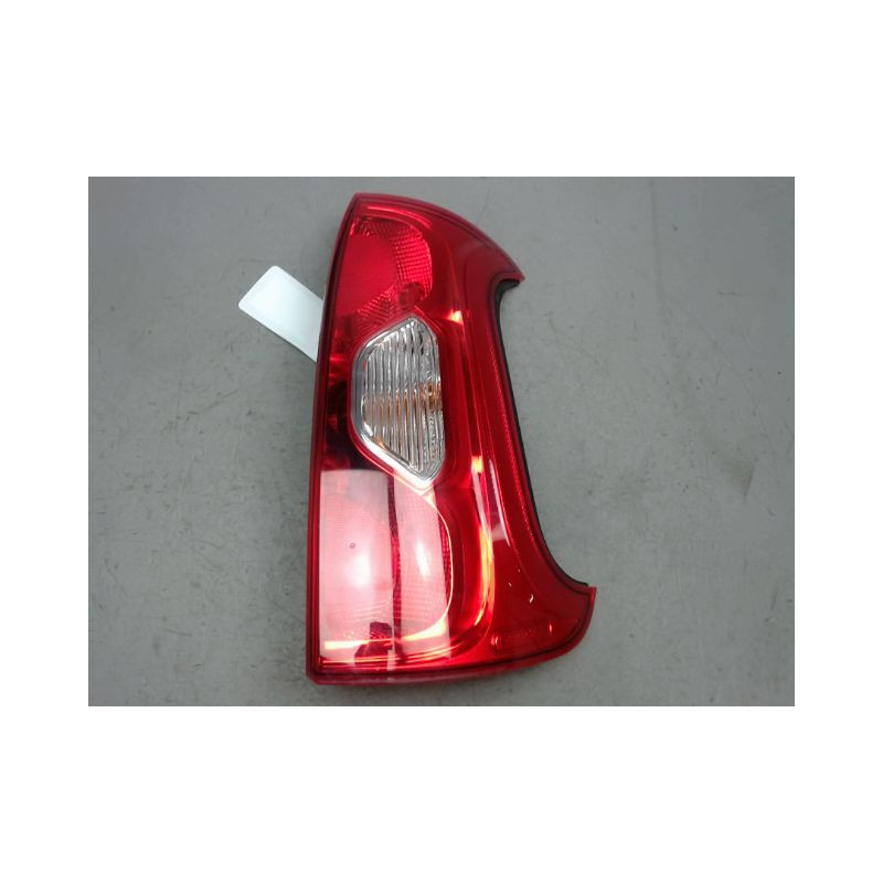 FEU ARRIERE DROIT FIAT PANDA 3 1.2I - 8V