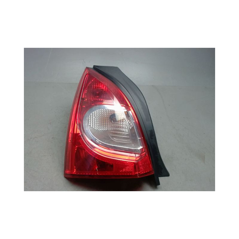 FEU ARRIERE GAUCHE  RENAULT TWINGO 2 PHASE 2 1.2I - 16V