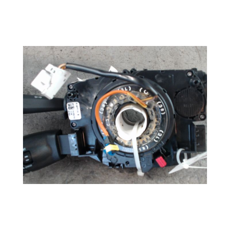 BLOC COMMODOS PEUGEOT 208