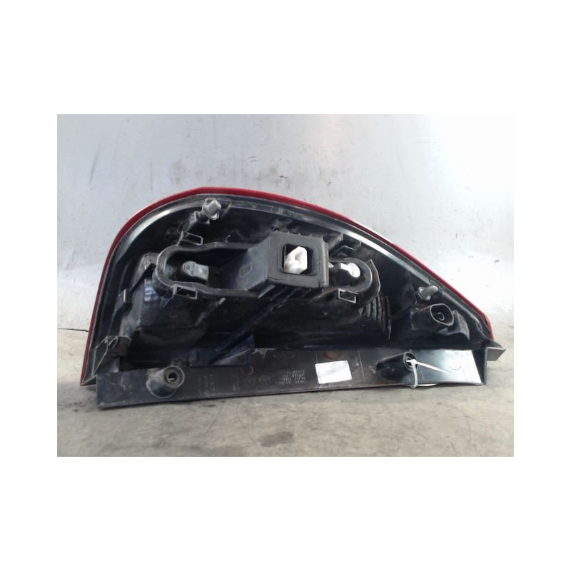 FEU ARRIERE DROIT RENAULT SCENIC III 2009-