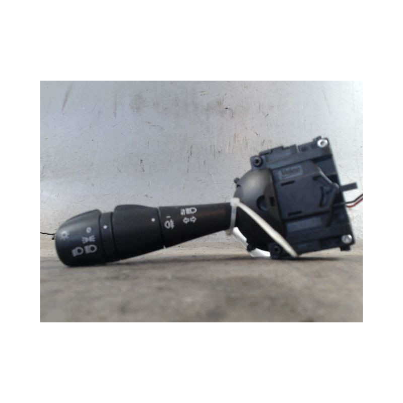 COMMANDE CLIGNOTANT RENAULT TWINGO