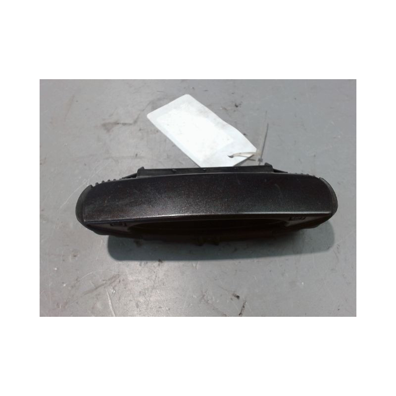 POIGNEE EXTERIEURE PORTE ARRIERE DROIT AUDI A3