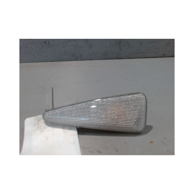 REPETITEUR AILE DROIT DACIA SANDERO 2008-