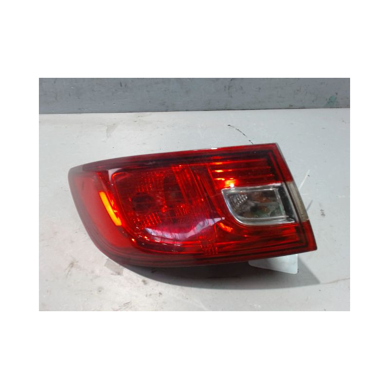FEU ARRIERE GAUCHE  RENAULT CLIO IV
