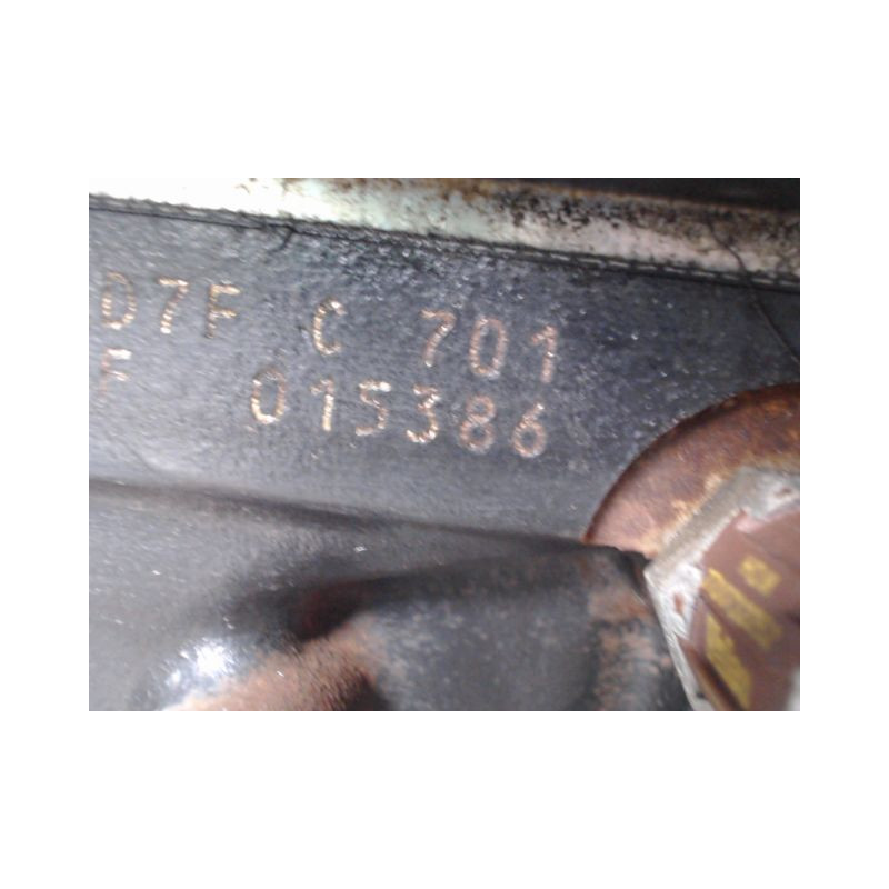 MOTEUR ESSENCE RENAULT TWINGO 93-98 