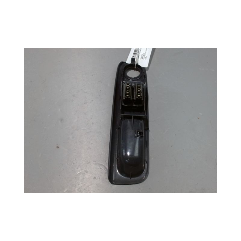 COMMANDE LEVE-GLACE PORTE AVG RENAULT TWINGO 93-98