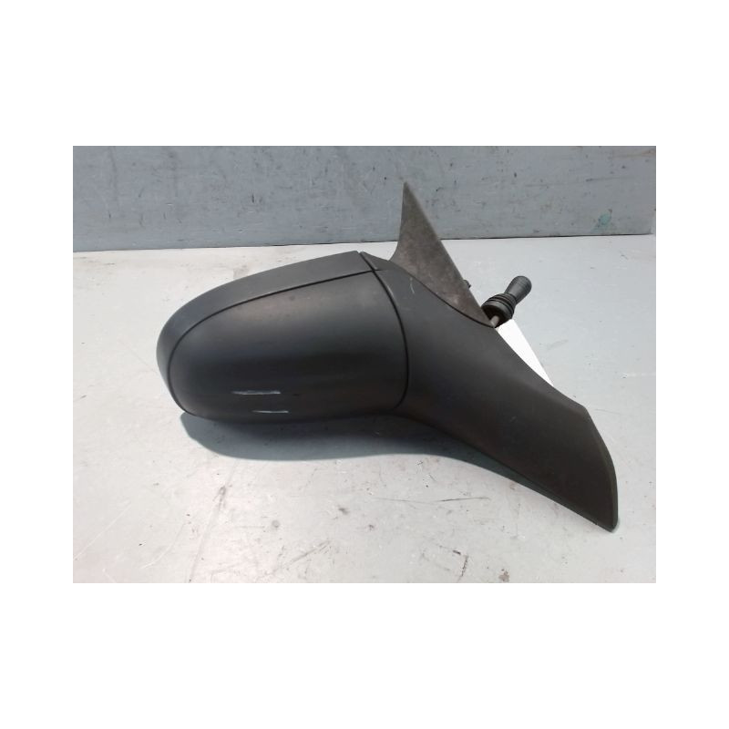 RETROVISEUR EXTERIEUR DROIT OPEL CORSA 93-97