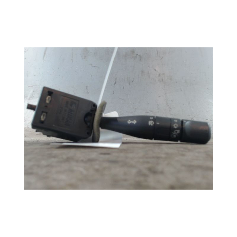 COMMANDE CLIGNOTANT CITROEN SAXO 99-