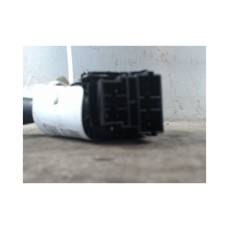 COMMANDE CLIGNOTANT CITROEN SAXO 99-