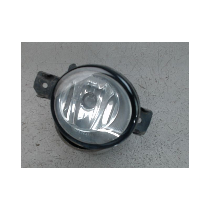 PHARE ANTIBROUILLARD AVANT DROIT RENAULT CLIO