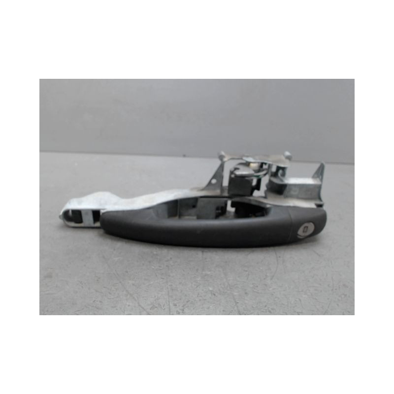 POIGNEE EXTERIEURE PORTE AVANT GAUCHE CITROEN BERLINGO