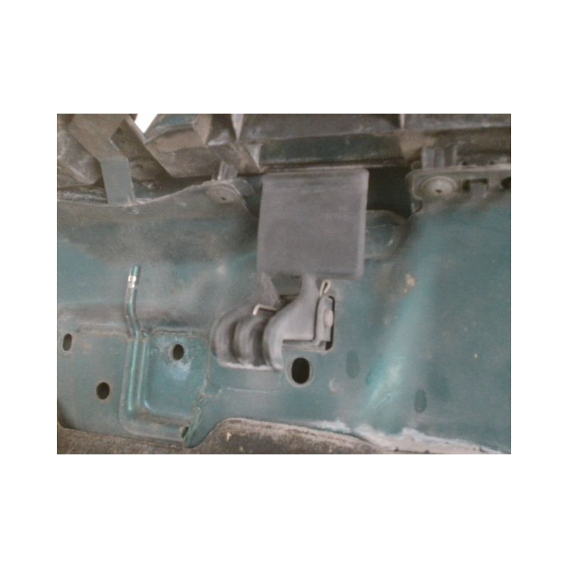 CAPOT CITROEN SAXO