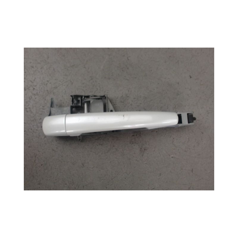 POIGNEE EXTERIEURE PORTE AVANT DROIT PEUGEOT 3008