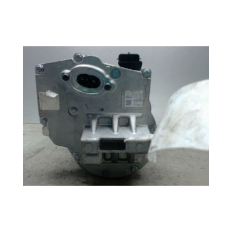 COMPRESSEUR AIR CONDITIONNE RENAULT CLIO