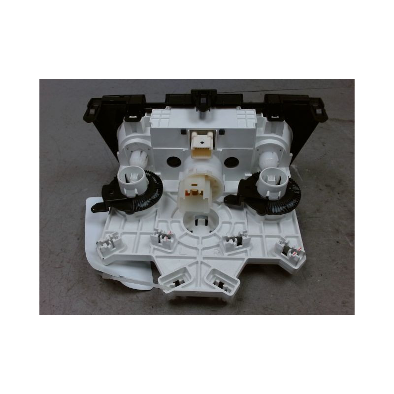 COMMANDE DE CHAUFFAGE SUZUKI SWIFT