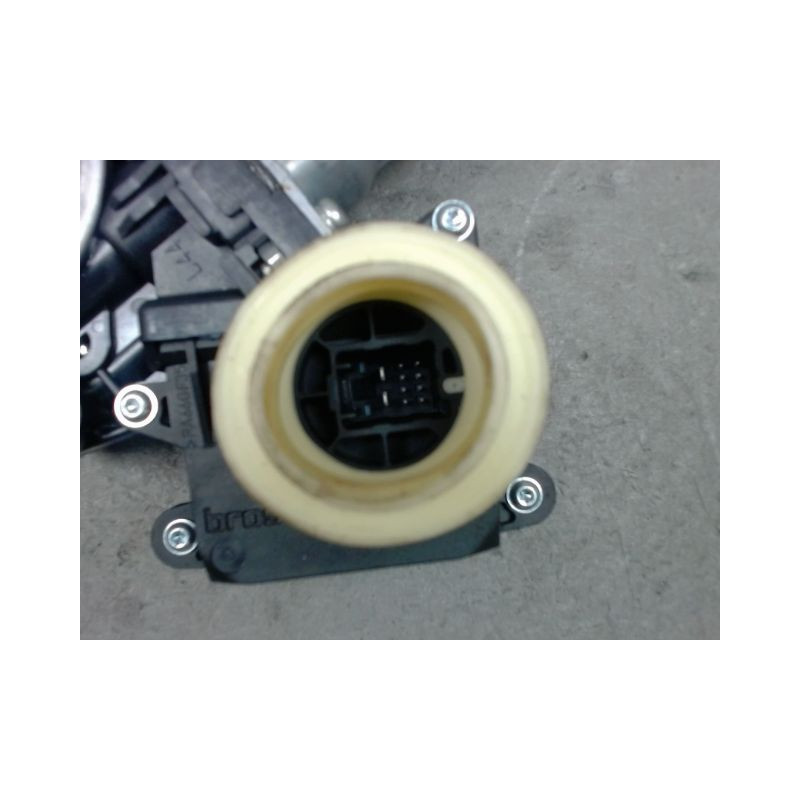 MECANISME+MOTEUR LEVE-GLACE ARRIERE DROIT TOYOTA AURIS
