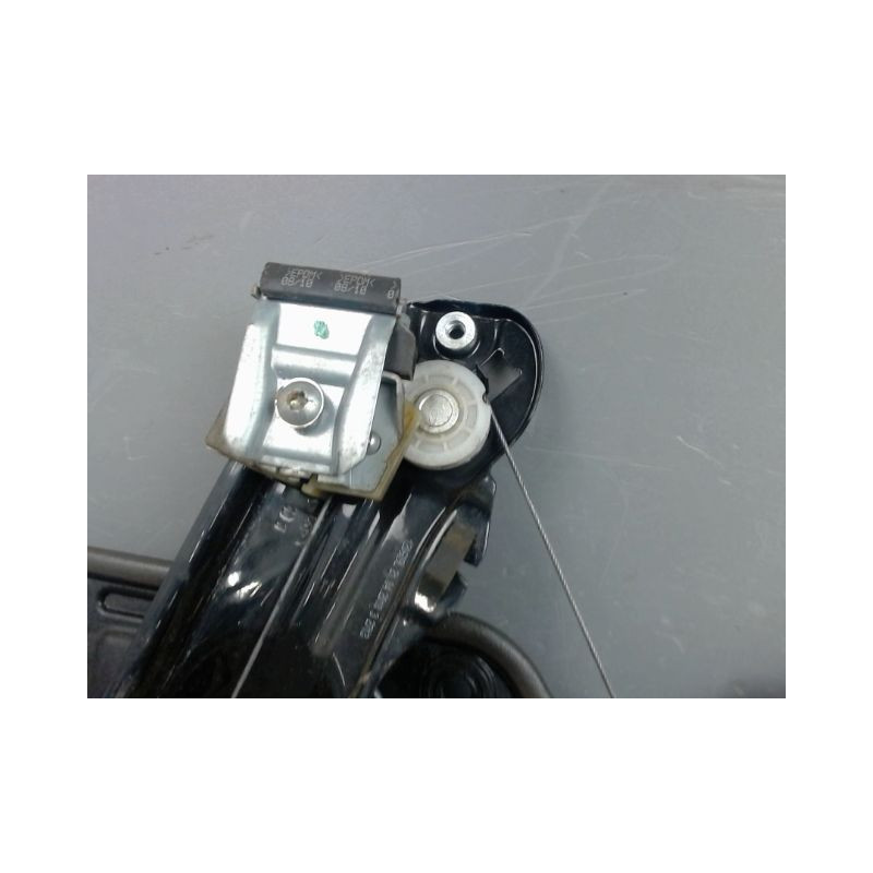 MECANISME+MOTEUR LEVE-GLACE AVANT GAUCHE VOLKSWAGEN GOLF VI 2008-