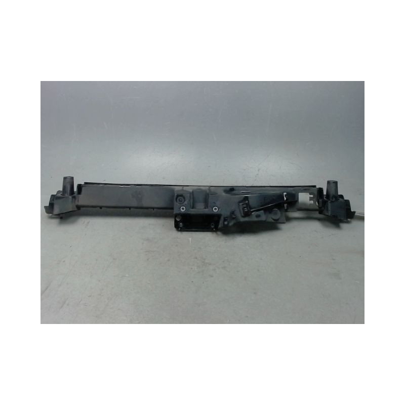 TRAVERSE SUPERIEURE ARMATURE AVANT CITROEN DS5