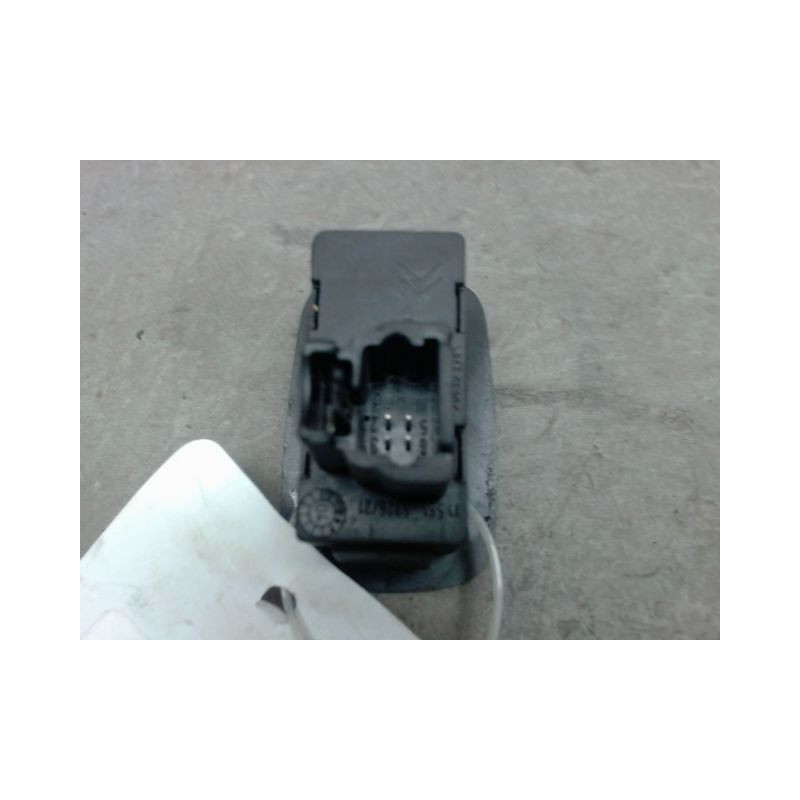 COMMANDE LEVE-GLACE PORTE ARD PEUGEOT 307 CC 03-05