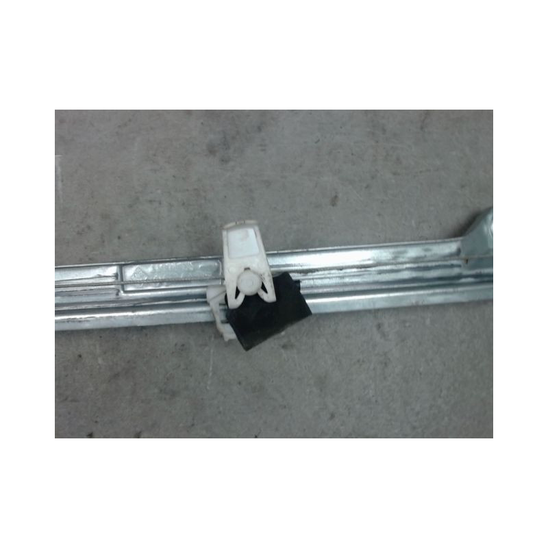 MECANISME+MOTEUR LEVE-GLACE AVANT DROIT RENAULT CLIO II PH.1 98-2001