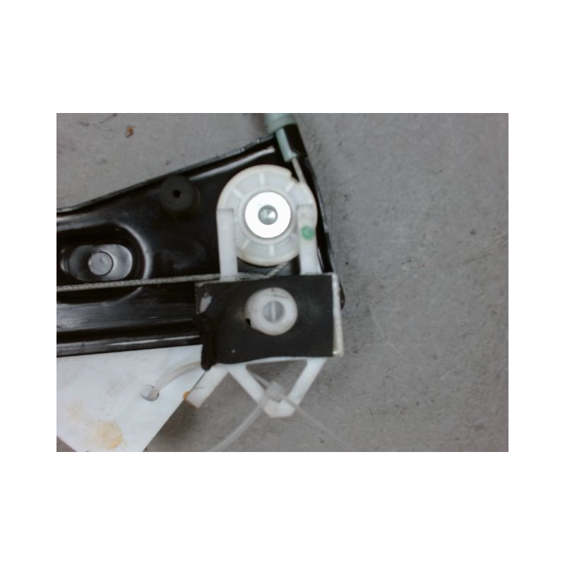 MECANISME+MOTEUR LEVE-GLACE AVANT GAUCHE FIAT PANDA 2003-