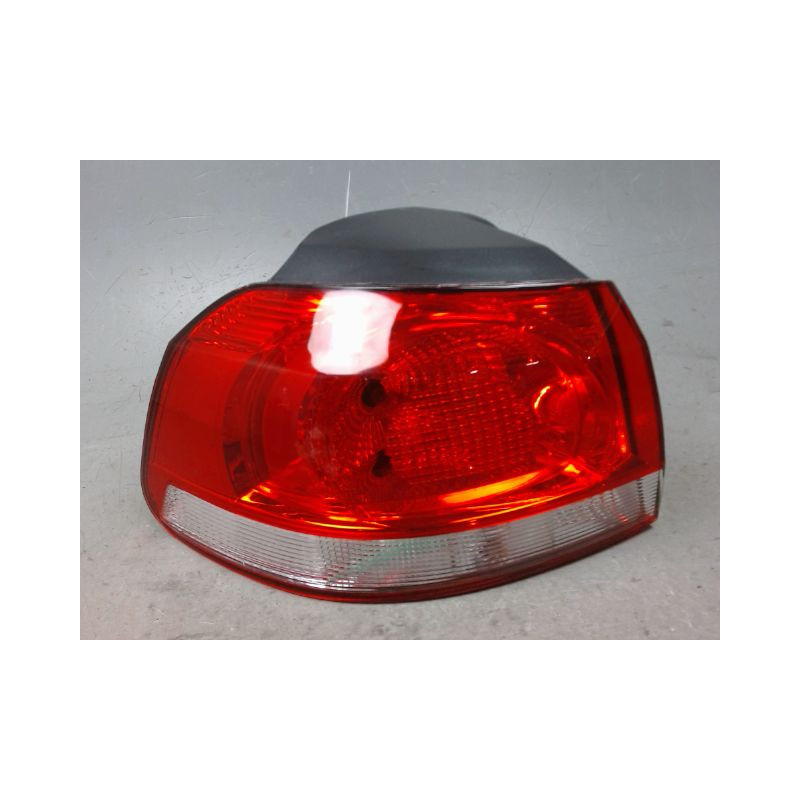 FEU ARRIERE GAUCHE  VOLKSWAGEN GOLF VI 2008-