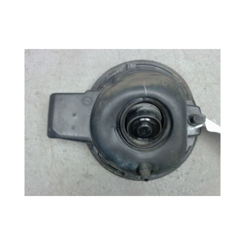 VOLET DE TRAPPE CARBURANT VOLKSWAGEN GOLF VI 2008-