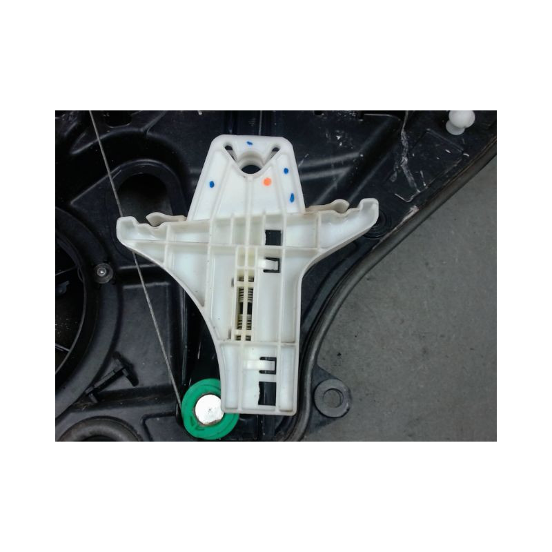 MECANISME+MOTEUR LEVE-GLACE ARRIERE GAUCHE VOLKSWAGEN GOLF VI 2008-