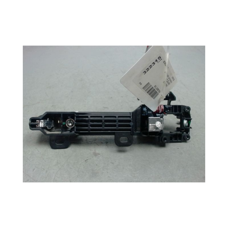 POIGNEE EXTERIEURE PORTE AVANT DROIT PEUGEOT 108