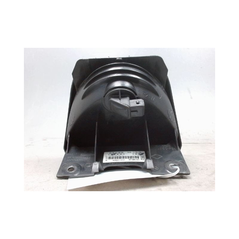 FEUX STOP SUPPLEMENTAIRE DACIA LOGAN 4 P 05-08