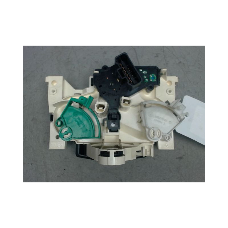 COMMANDE DE CHAUFFAGE DACIA LOGAN 4 P 05-08