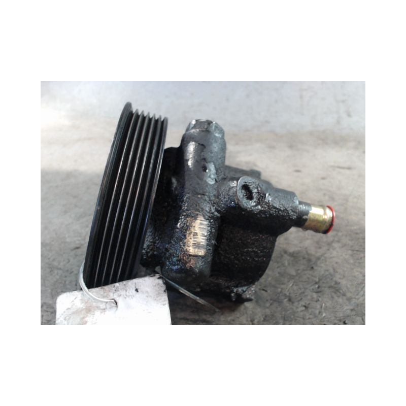 POMPE DIRECTION ASSISTEE RENAULT KANGOO 2000-2003