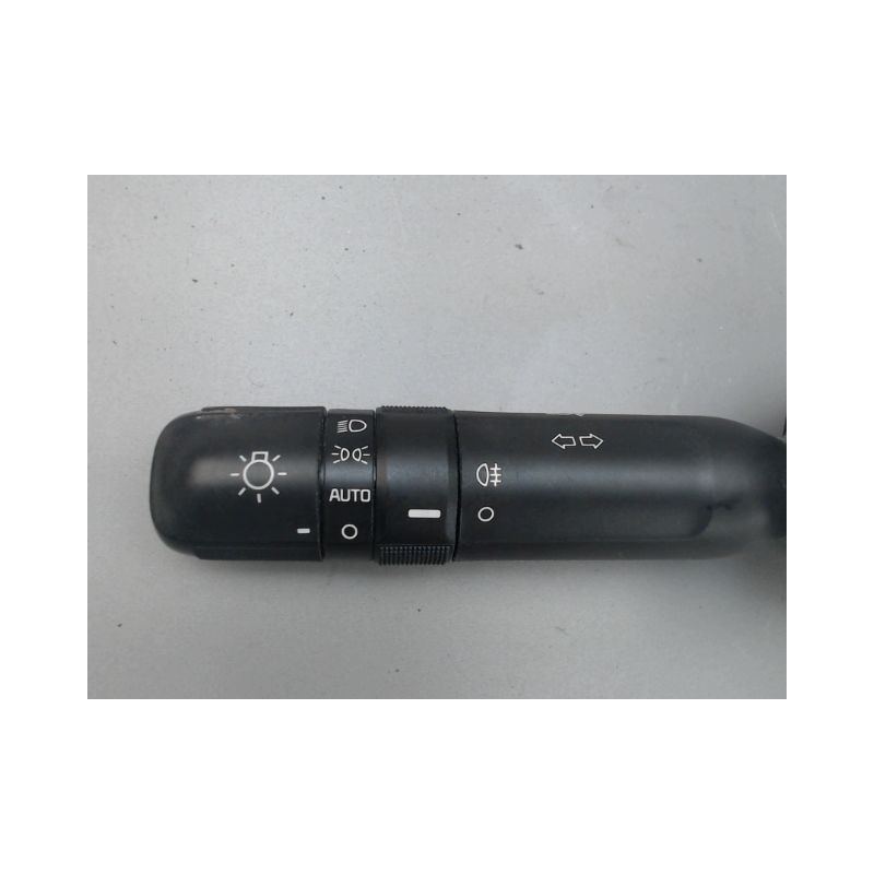 COMMANDE CLIGNOTANT KIA PICANTO