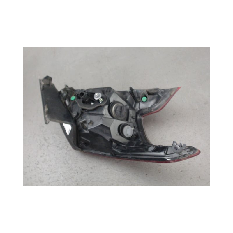 FEU ARRIERE DROIT PEUGEOT 308