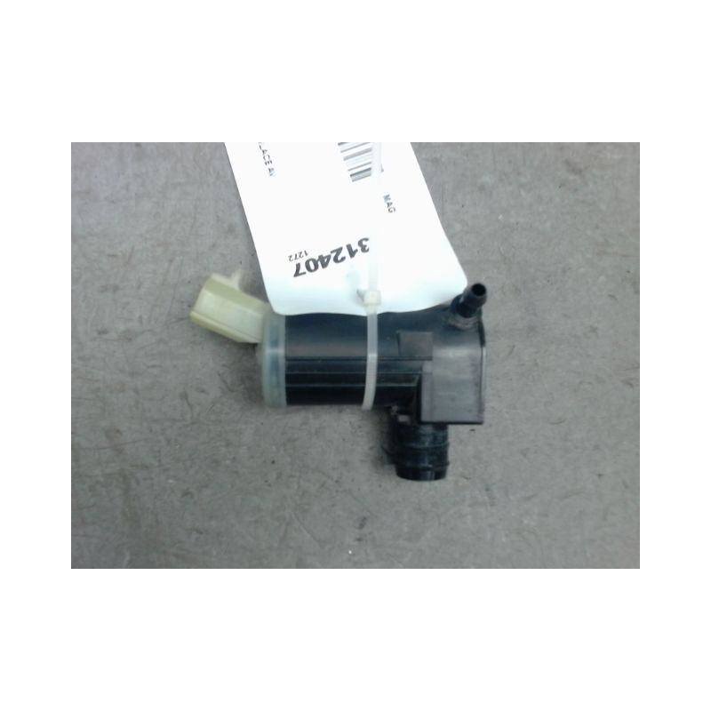 POMPE LAVE-GLACE AVANT SUZUKI SWIFT