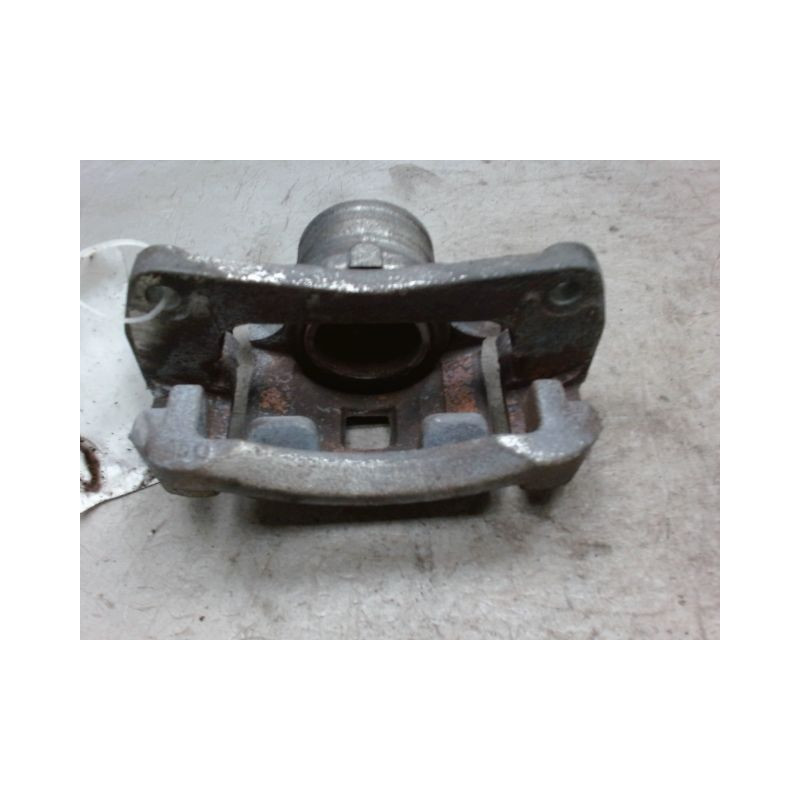 ETRIER DE FREIN AVANT GAUCHE SUZUKI SWIFT