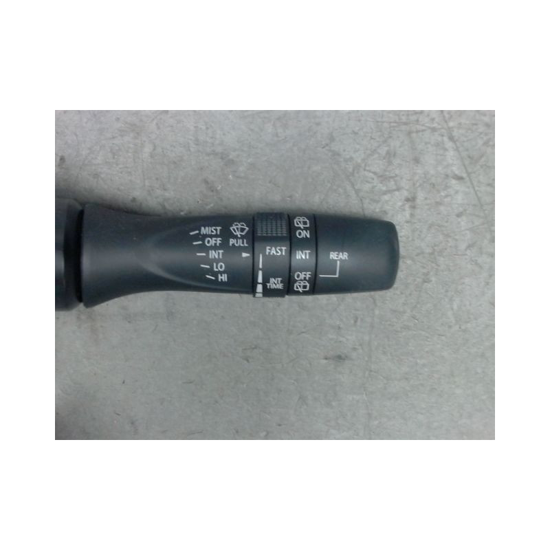 COMMANDE ESSUIE GLACE SUZUKI SWIFT