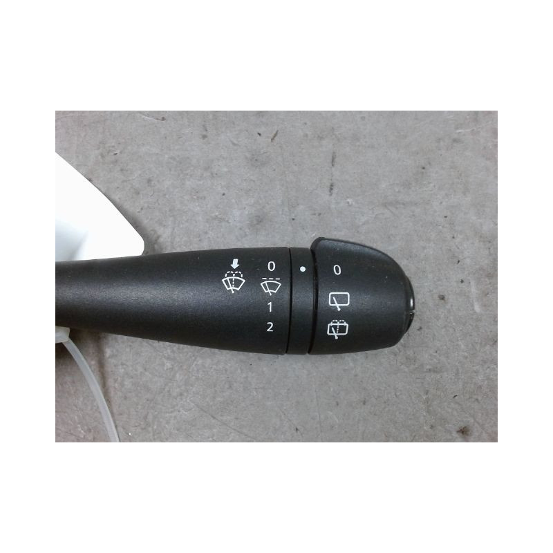COMMANDE ESSUIE GLACE RENAULT TWINGO