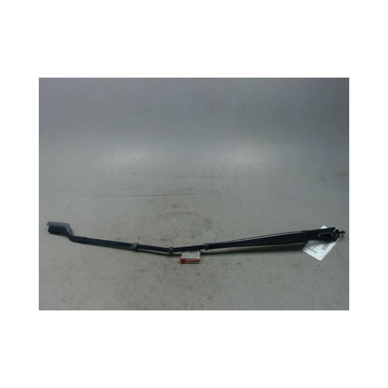 BRAS ESSUIE-GLACE AVANT DROIT PEUGEOT 3008