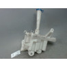 RESERVOIR LAVE-GLACE AVANT TOYOTA AURIS