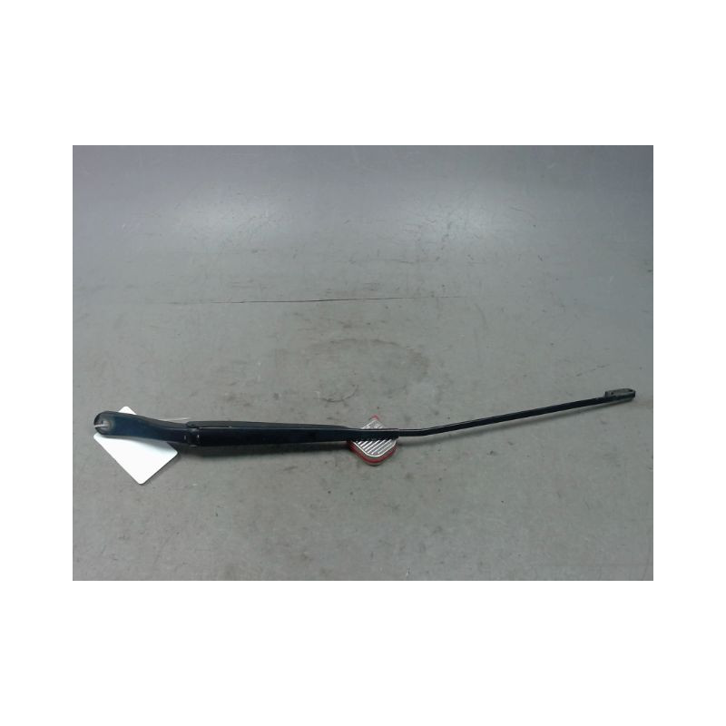 BRAS ESSUIE-GLACE AVANT DROIT RENAULT MASTER 3 PHASE 1 2.3 DCI - 16V
