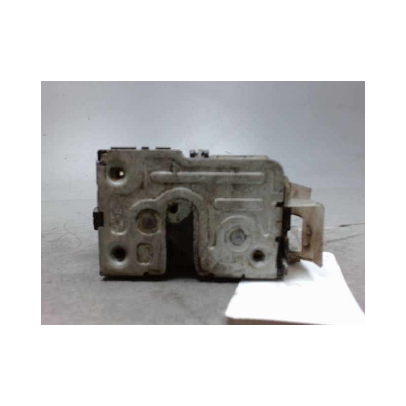 SYSTEME CONDAMNATION ARRIERE GAUCHE RENAULT CLIO II PH.2 01-06