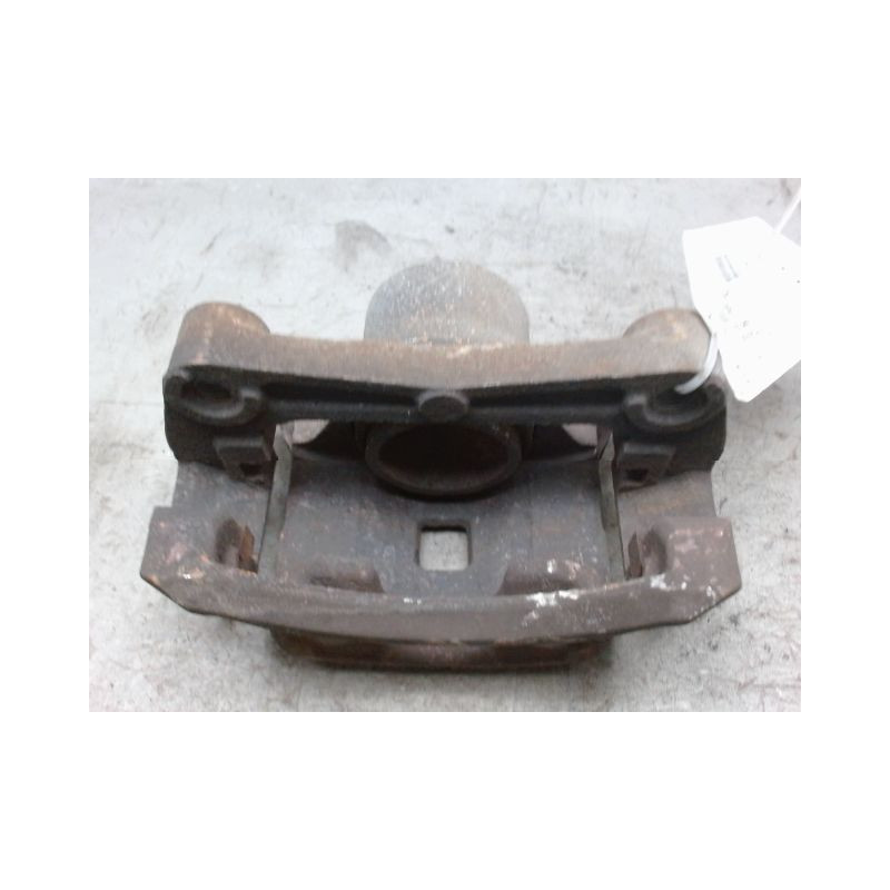 ETRIER DE FREIN AVANT DROIT NISSAN JUKE PHASE 1 1.5 DCI - 8V TURB